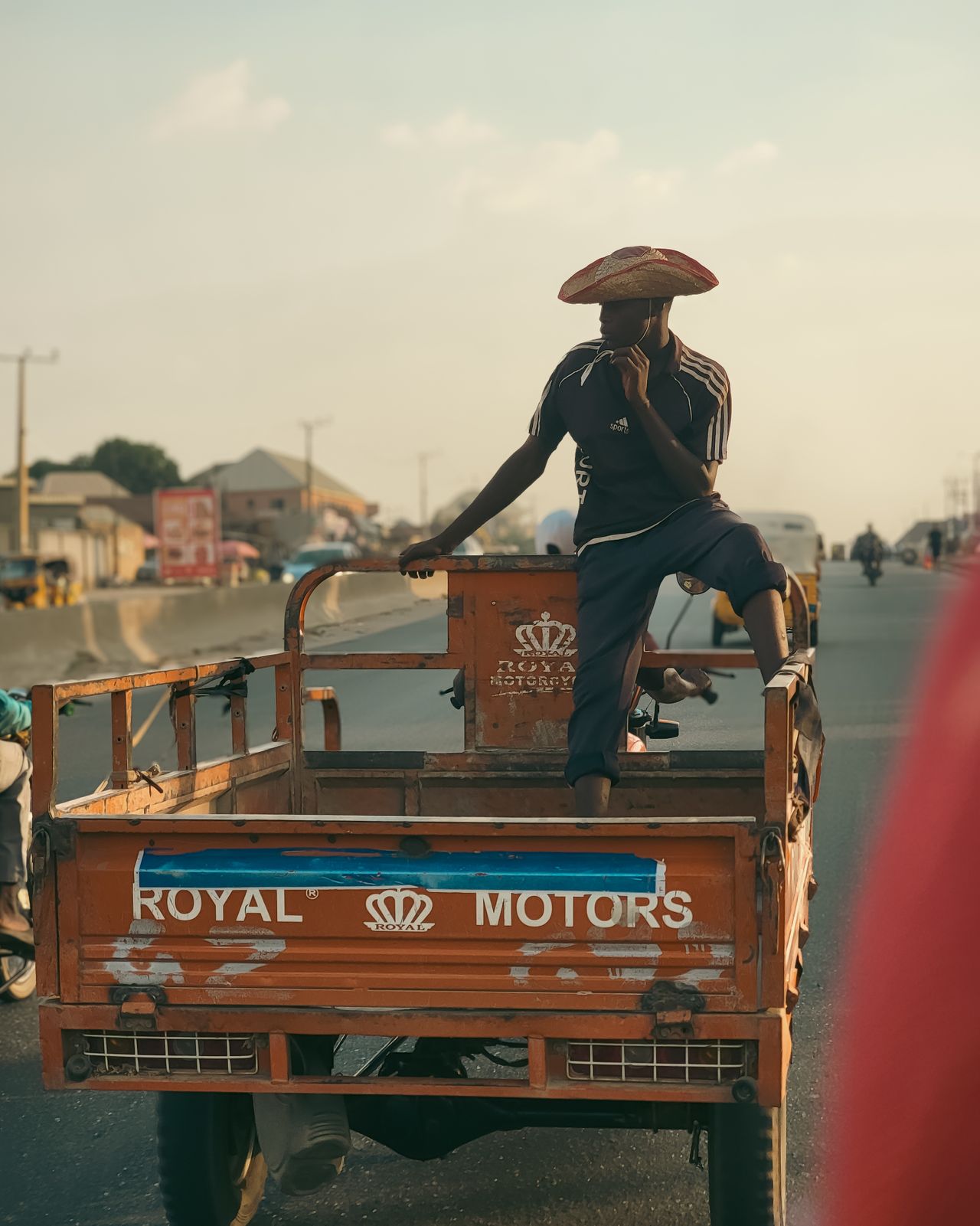 Three Poems by Tares Oburumu